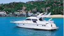 Horizon 56 Power boat